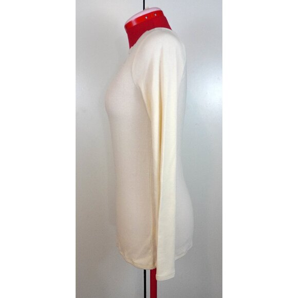 Express Ribbed Lace-Trim V-Neck Long Sleeve - Picture 5 of 8